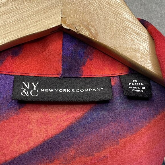 New York & Company Colorful Abstract Print Blouse M Petite - Picture 2 of 5